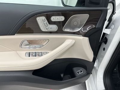 2026 Mercedes-Benz GLE - Photo 11