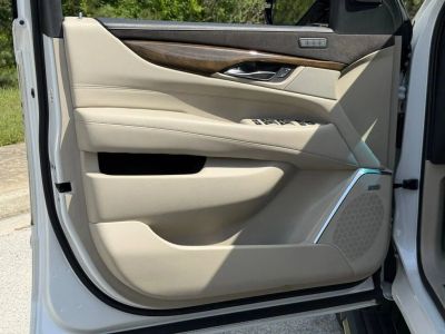 2020 Cadillac Escalade - Photo 28