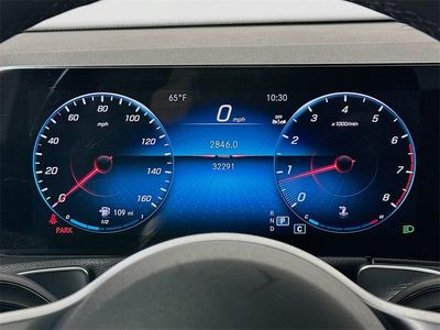 2023 Mercedes-Benz GLB — photo 9 view