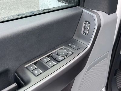 2025 Ford F-350SD - Photo 13