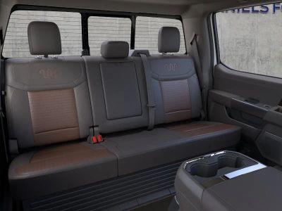 2026 Ford Super Duty — photo 11 view