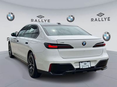 2025 BMW 7 Series - Photo 5