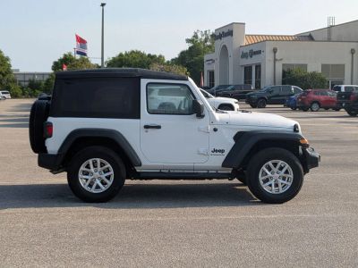 2023 Jeep Wrangler - Photo 6