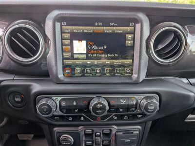 2021 Jeep Wrangler - Photo 24