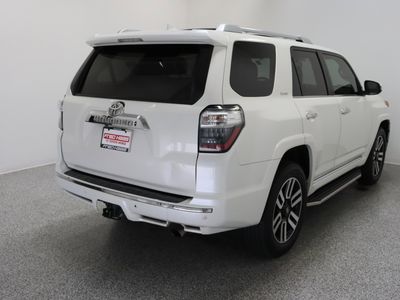 2017 Toyota 4Runner 4WD - Photo 7
