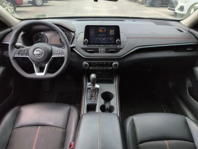 2022 Nissan Altima - Photo 7