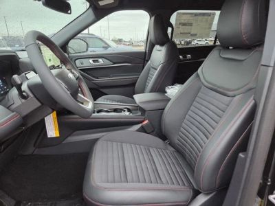 2026 Ford Explorer — photo 32 view
