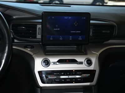 2022 Ford Explorer — photo 15 view