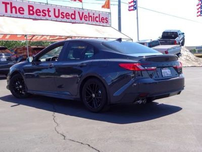 2025 Toyota Camry - Photo 9