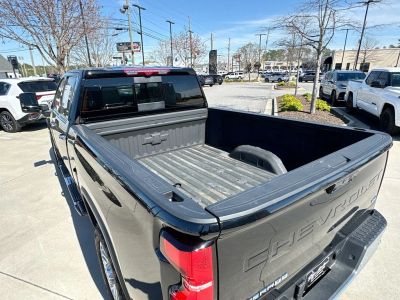 2025 Chevrolet Silverado 2500HD — photo 32 view
