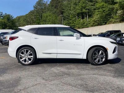 2019 Chevrolet Blazer - Photo 2