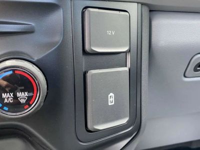 2025 Ford F-600SD - Photo 12