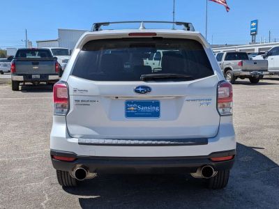 2018 Subaru Forester - Photo 4