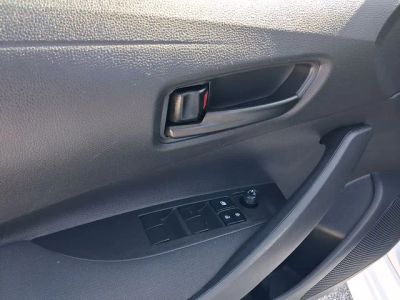 2025 Toyota Corolla — photo 10 view