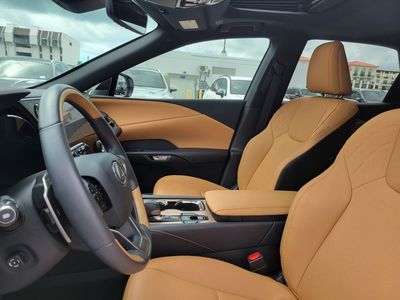 2024 Lexus RX - Photo 25