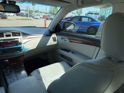2011 Toyota Avalon - Photo 28