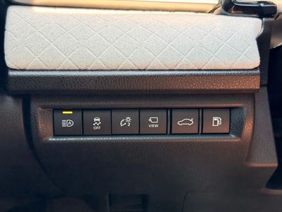 2025 Toyota Camry XLE - Photo 27