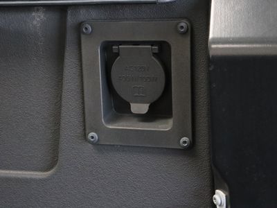 2023 Toyota Tundra 2WD - Photo 35