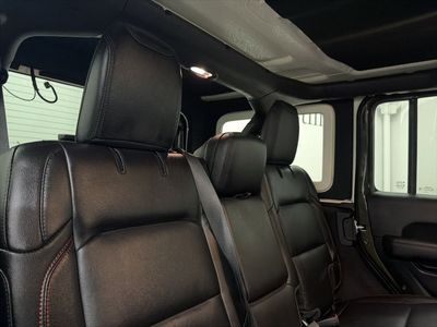 2022 Jeep Wrangler - Photo 27