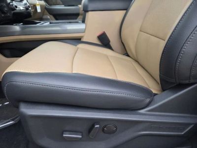 2026 Ford Super Duty — photo 13 view