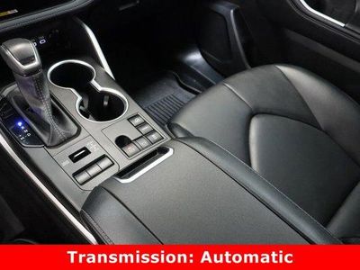 2025 Toyota Highlander AWD - Photo 17