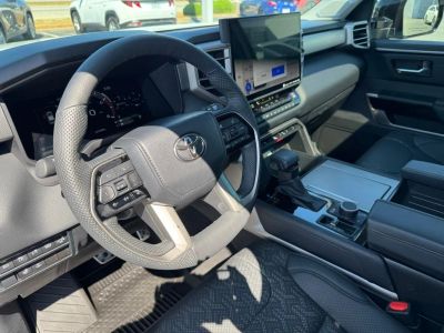 2024 Toyota Sequoia - Photo 16