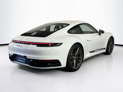 2024 Porsche 911 — photo 9 view
