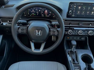 2026 Honda Civic Sedan Hybrid - Photo 22