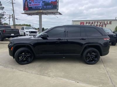 2023 Jeep Grand Cherokee - Photo 5