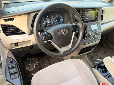 2020 Toyota Sienna LE - Photo 20