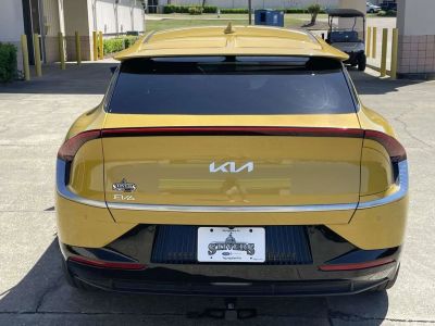 2022 Kia EV6 - Photo 4