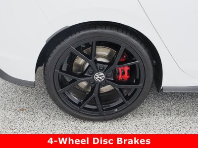 2024 Volkswagen Golf GTI FWD - Photo 6