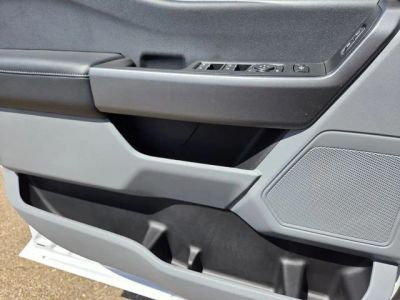 2026 Ford Super Duty — photo 14 view