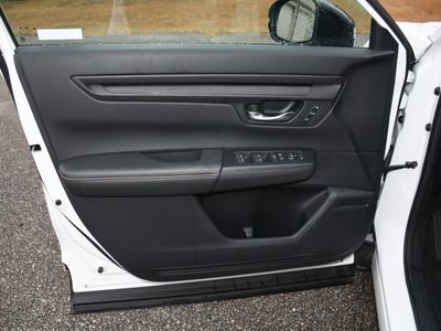 2024 Honda CR-V Hybrid — photo 9 view