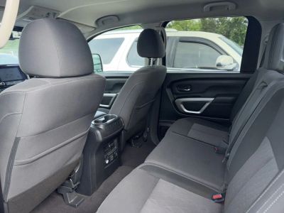 2023 Nissan Titan - Photo 7