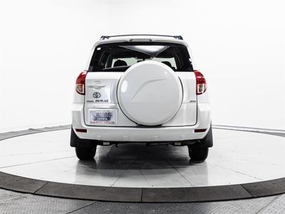 2007 Toyota RAV4 — photo 9 view
