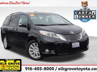 2017 Toyota Sienna - Photo 1