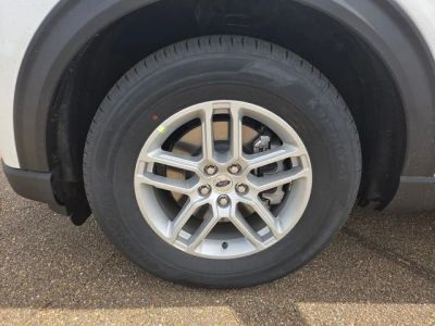 2026 Ford Explorer — photo 22 view