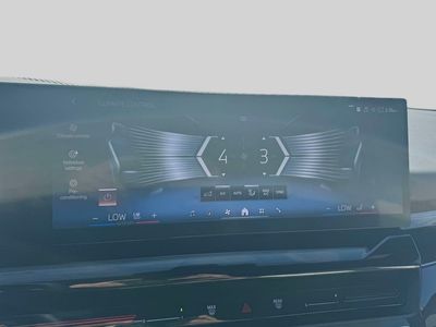 2026 BMW 5 Series - Photo 10