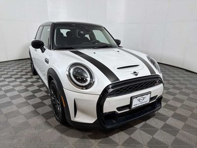 2023 MINI Hardtop 4 Door — side profile view
