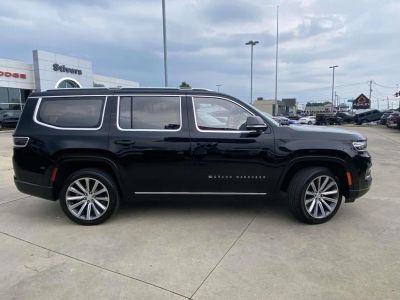 2022 Jeep Grand Wagoneer - Photo 10