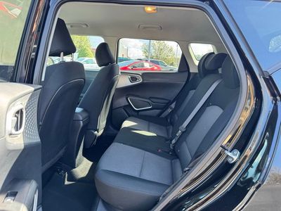 2024 Kia Soul LX — photo 14 view