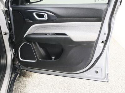 2024 Jeep Compass 4WD - Photo 33