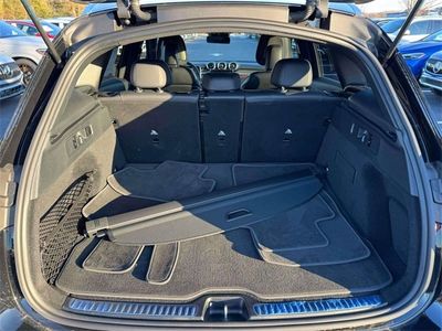 2025 Mercedes-Benz GLC — photo 15 view