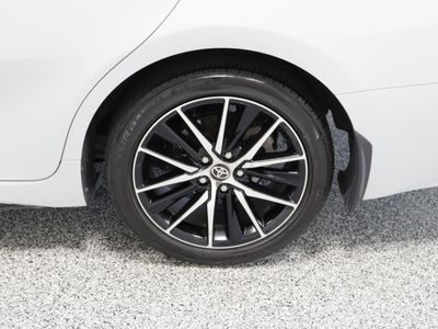 2023 Toyota Camry FWD - Photo 10