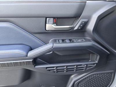 2026 Toyota 4Runner i-FORCE MAX - Photo 14