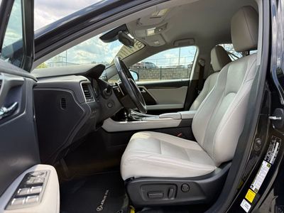 2021 Lexus RX 350 - Photo 23