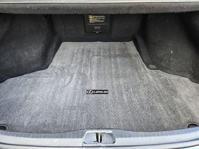2010 Lexus LS - Photo 22