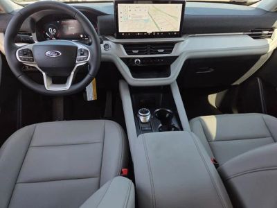 2026 Ford Explorer — photo 28 view