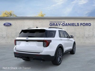 2026 Ford Explorer — photo 8 view